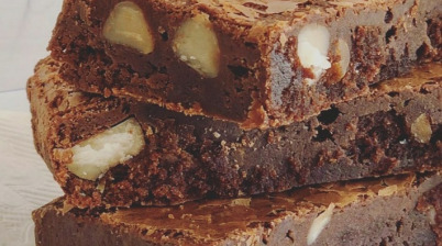 Macadamia Chocolate Fudge Brownies (GLUTEN FREE) 2 pieces