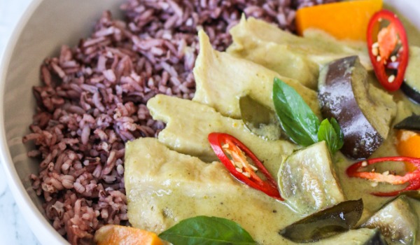 Thai Emerald Curry (Plant-based Green Chicken Curry)