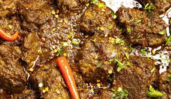 Indonesian Beef & Vegetable Rendang Curry | Spice: Medium | Frozen Down