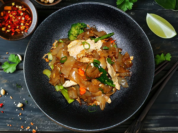 Pad See-Ew Chicken