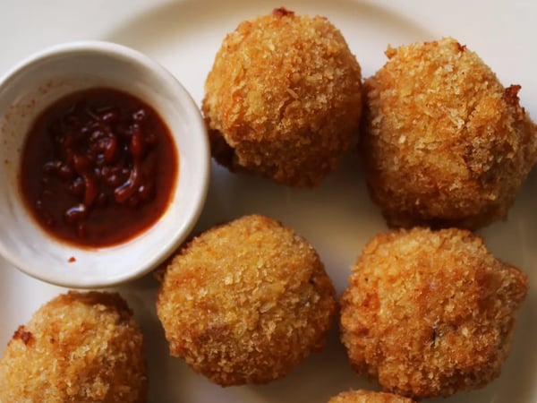 Mushroom and Mozzarella Arancini (6 Pack)