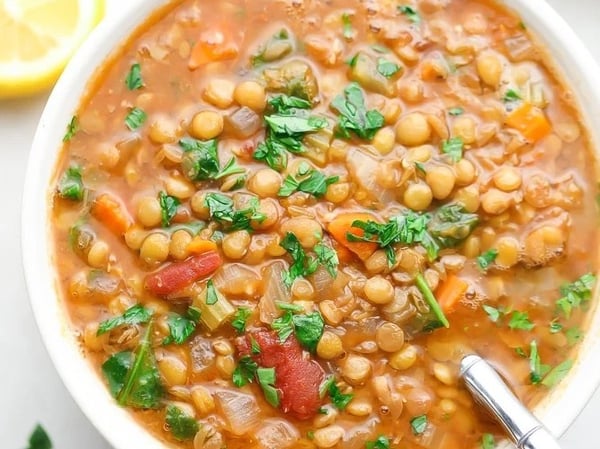 Roasted Vegetable Soup with Lentils