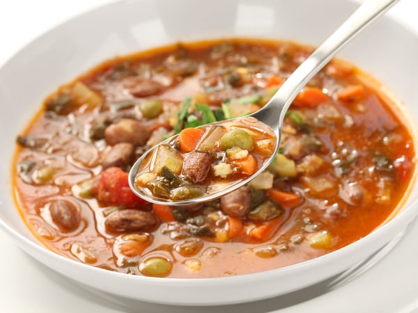 Minestrone Soup w/ Chunky Veg & Parmesan