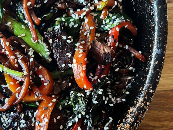 Mongolian Beef and Seasonal Vegetables with Hokkien Noodles