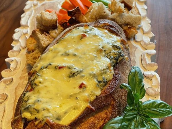 French Bread with Cheesy Spinach Dip