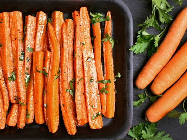 Glazed Roasted Carrot & Green Beans Tray