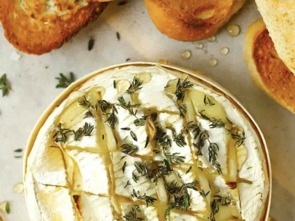 Baked Camembert with honey and thyme and carmalised onions