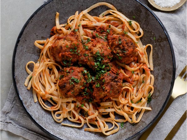 Napoli Chicken Meatballs with Linguine