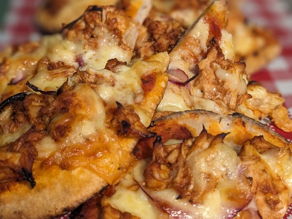 BBQ Chicken Pizza Bites | GF - Halal