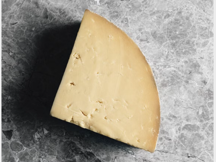 English Cave Aged Cheddar 2kg