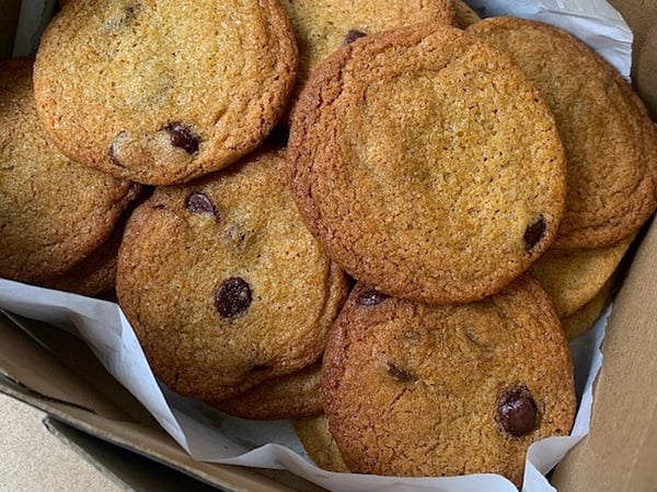 The Best Chewy Chocolate Chip Cookies by Mietta