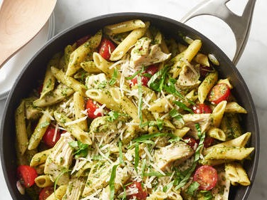 Pesto Chicken and Cherry Tomatoes Penne Pasta