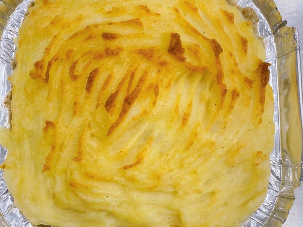 Traditional Beef Shepherds Pie  Gluten Free 403 Cal