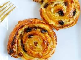 Pain Aux Raisins