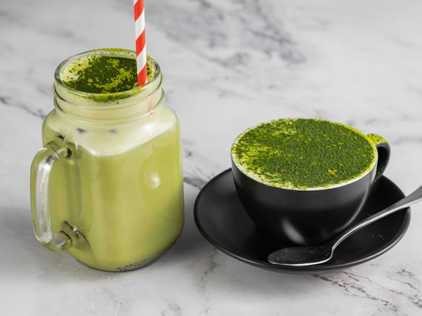 Matcha latte / Hot & Iced Matcha