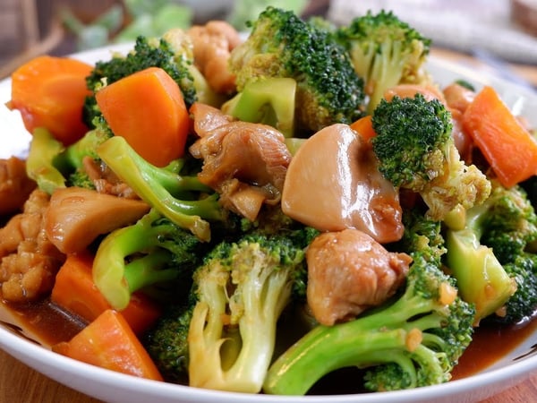 Lemongrass Chicken Stir Fry w/ Vegetables