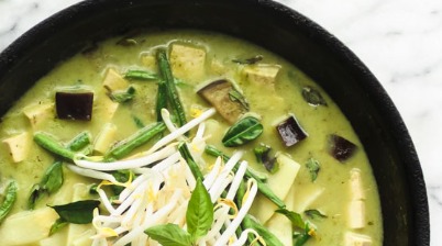 Fragrant Thai Green Tofu and Vegetable Curry (VEGAN)