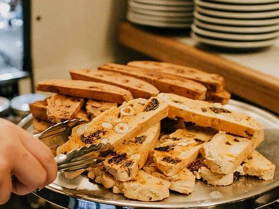 Fig and hazelnut biscotti