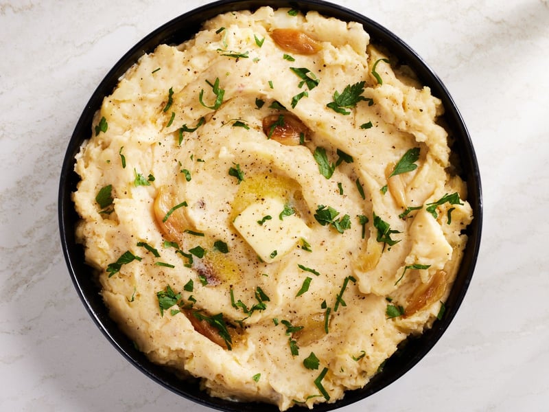 Roast Garlic Mashed Potatoes