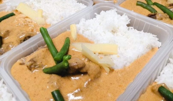 Pork Thai Red Curry with Basmati Rice Regular