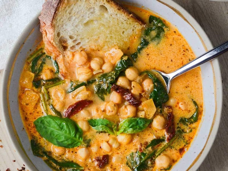 Tuscan Garbanzo Bean Soup