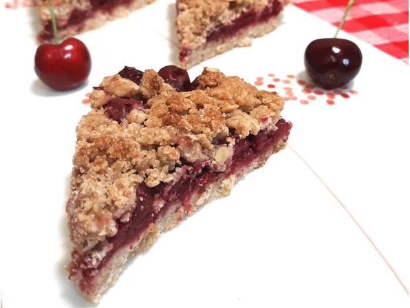 Oatmeal Cherry Crumble