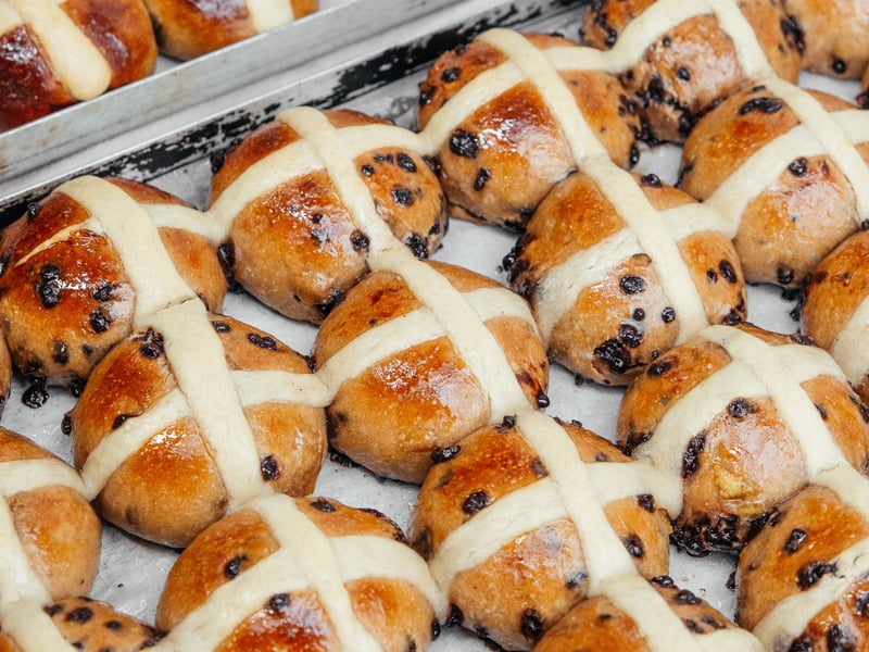 Traditional Fruit Hot Cross Buns