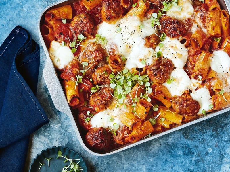 Mozzarella stuffed meatball pasta bake