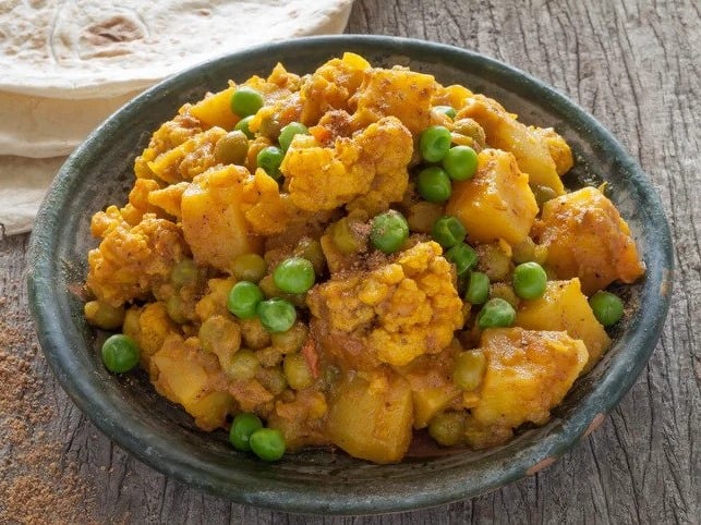 Potato, Cauliflower and Pea Masala