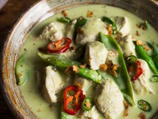 THAI GREEN CHICKEN CURRY