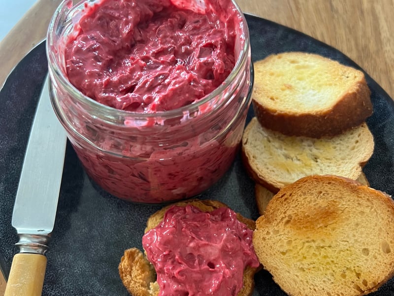 Beetroot Dip with Middle Eastern Spices