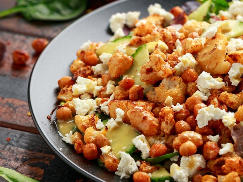 Roasted Cauliflower & Chickpea Salad (GF, V)