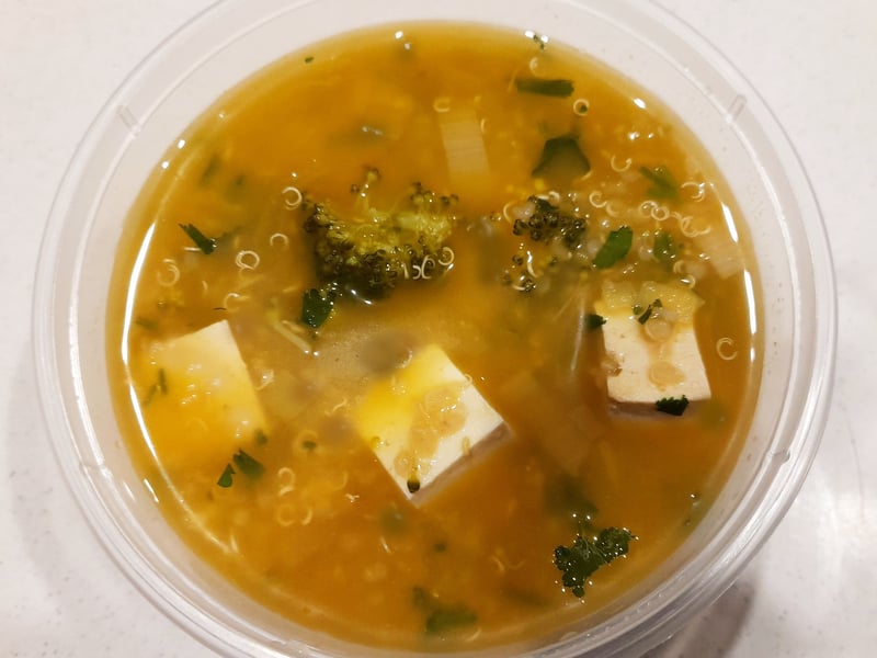 Quinoa, Tofu & Vegetable Broth