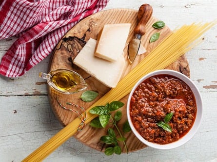 FROZEN DOWN FAVORITE - Spaghetti Bolognese