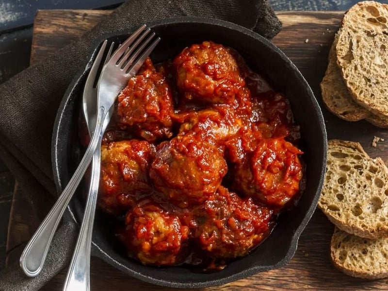 Beef Meatballs with Napoli Sauce