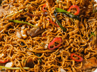 Vegetarian Mie Goreng (Indonesian Noodles)