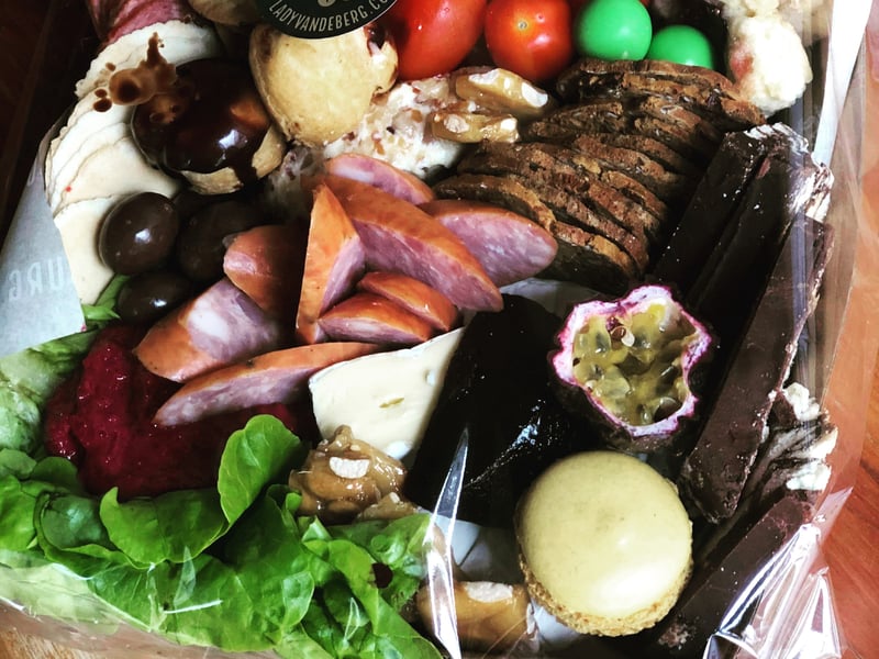 Picnic grazing box