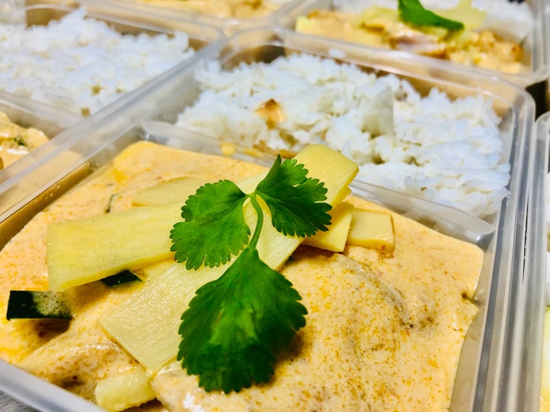 Thai Yellow Fish Curry with Basmati Rice Large