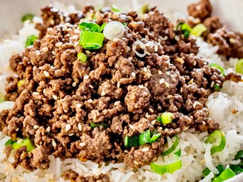 Gainz - Korean Ginger Beef Mince with Rice and Green Vegetables