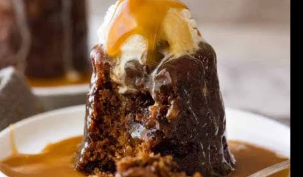 STICKY DATE PUDDING & BUTTERSCOTCH SAUCE