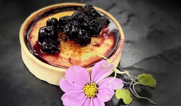 Lemon Tart With Blueberry Compote