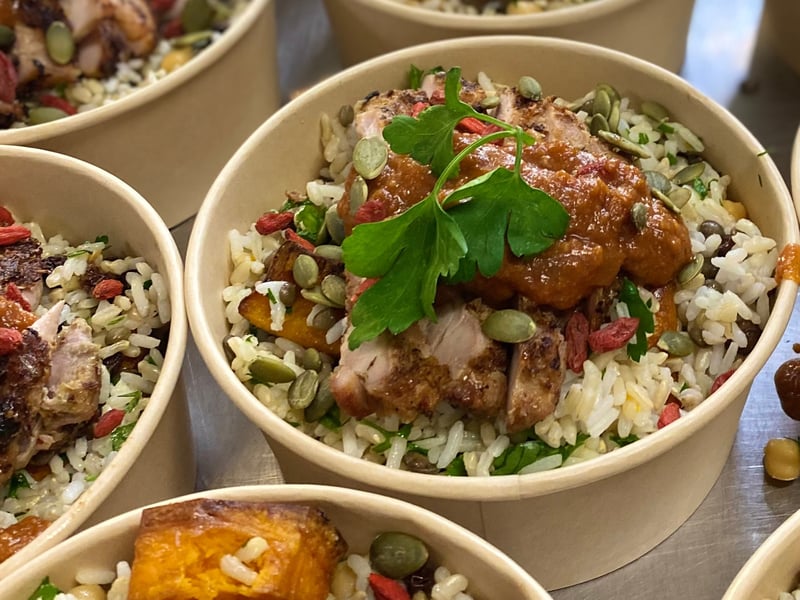 Poke Bowl - Lemongrass Chicken Salad (single serve)