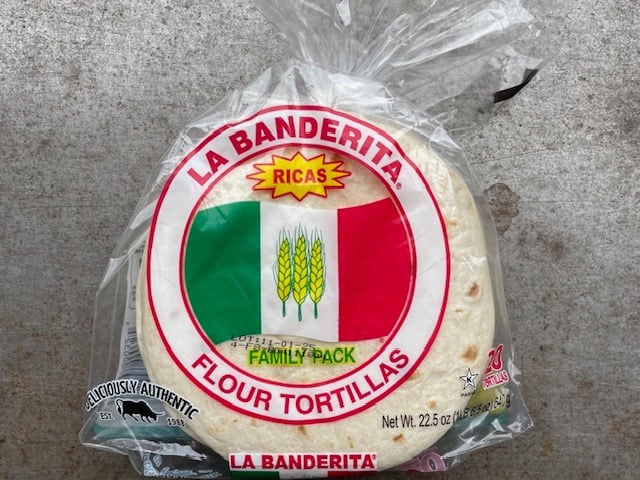 La Banderita Flour Tortillas Family Pack