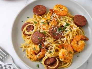 Garlic Prawn & Chorizo Linguine