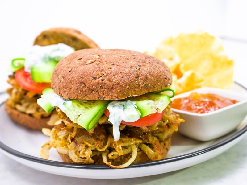 Onion bhaji burger