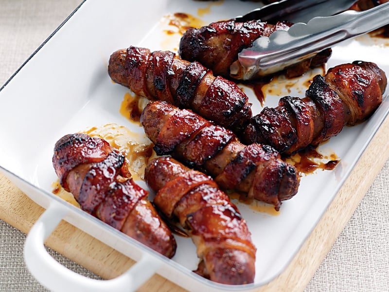 Sticky bacon sausages