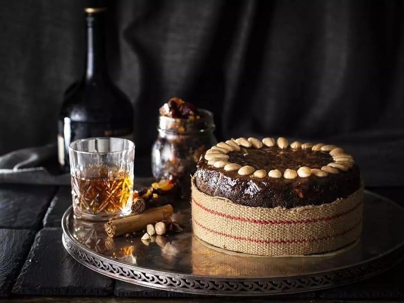 Petit Traditional Christmas Fruit Cake