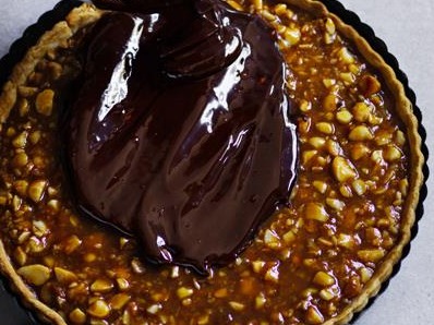 Salted Caramel Macadamia Tart with Chocolate Ganache