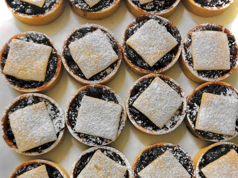 Summit's ultimate fruit mince Pies