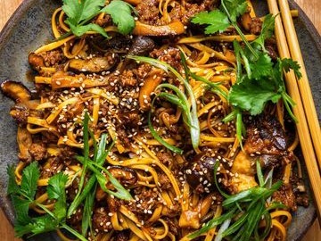 Mongolian Lamb Mushroom Noodles